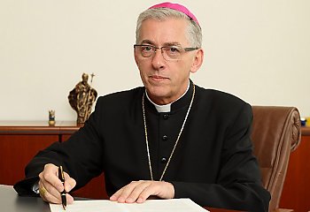 Abp Wiktor Skworc zakażony koronawirusem