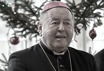 Msza św. w intencji śp. bp. Bogdana Wojtusia w bydgoskiej katedrze