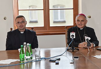 Biskup nie potrzebuje potakiwaczy. Pragnie szczerych rozmów z wiernymi i księżmi