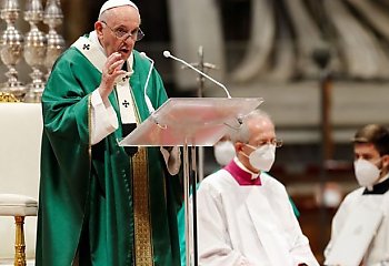 Papież Franciszek: Synod jest podążaniem wspólną drogą